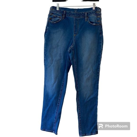 Universal Thread Denim Overalls - Picture 8 of 12